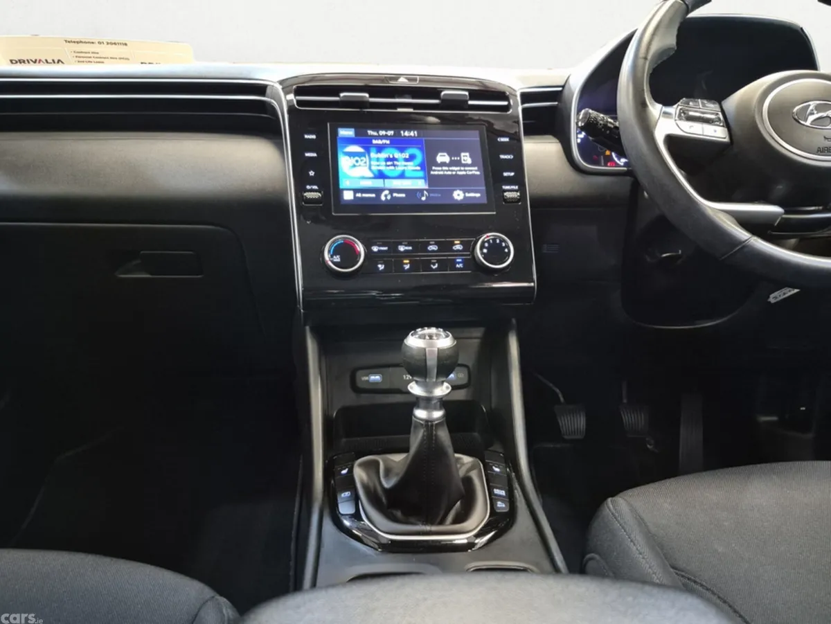 Hyundai Tucson MPV, Diesel, 2023, White