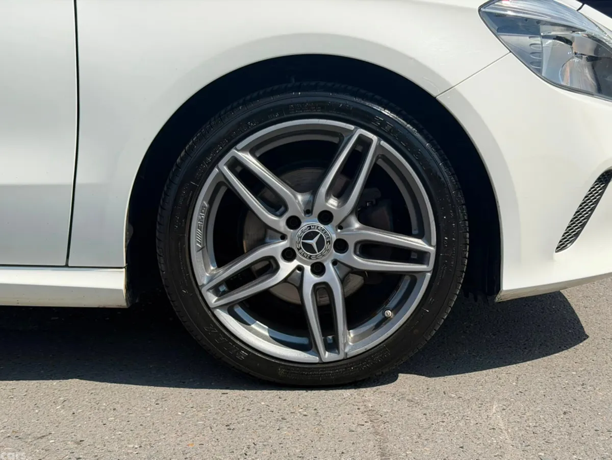 Mercedes-Benz A-Class Hatchback, Petrol, 2016, White