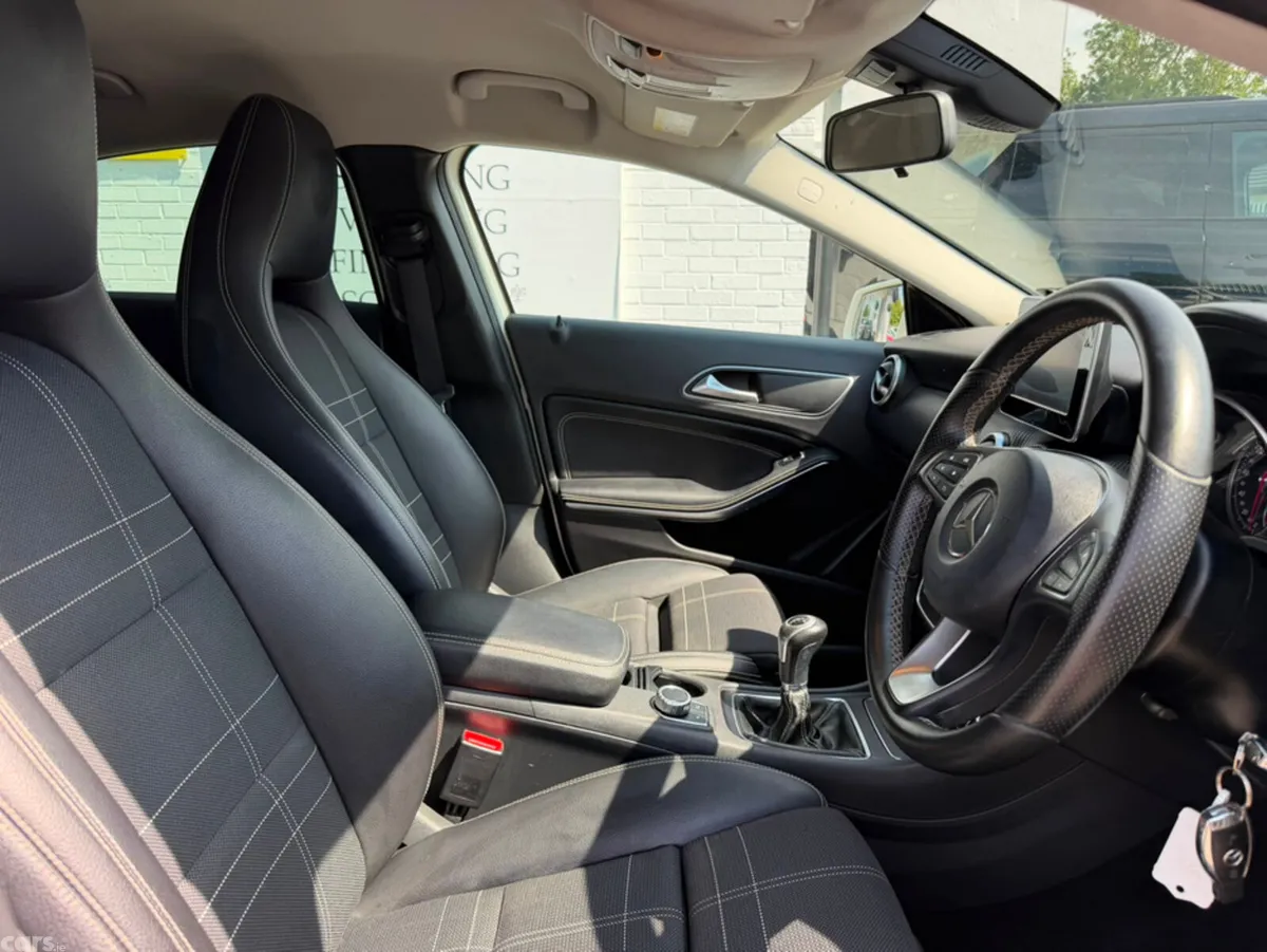 Mercedes-Benz A-Class Hatchback, Petrol, 2016, White