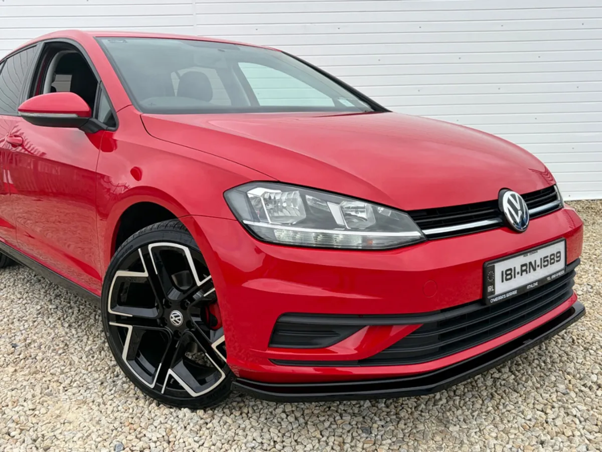 Volkswagen Golf Hatchback, Diesel, 2018, Red