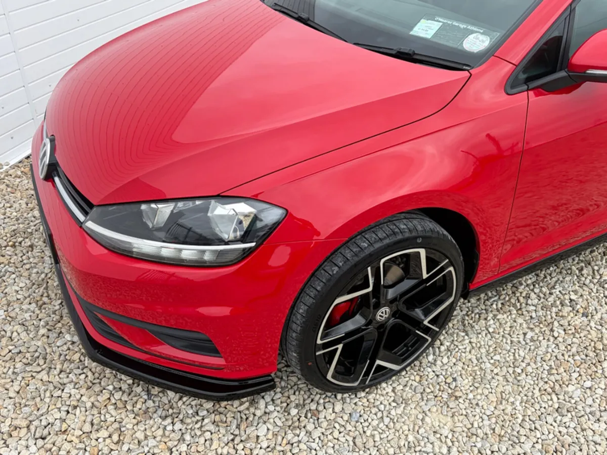 Volkswagen Golf Hatchback, Diesel, 2018, Red