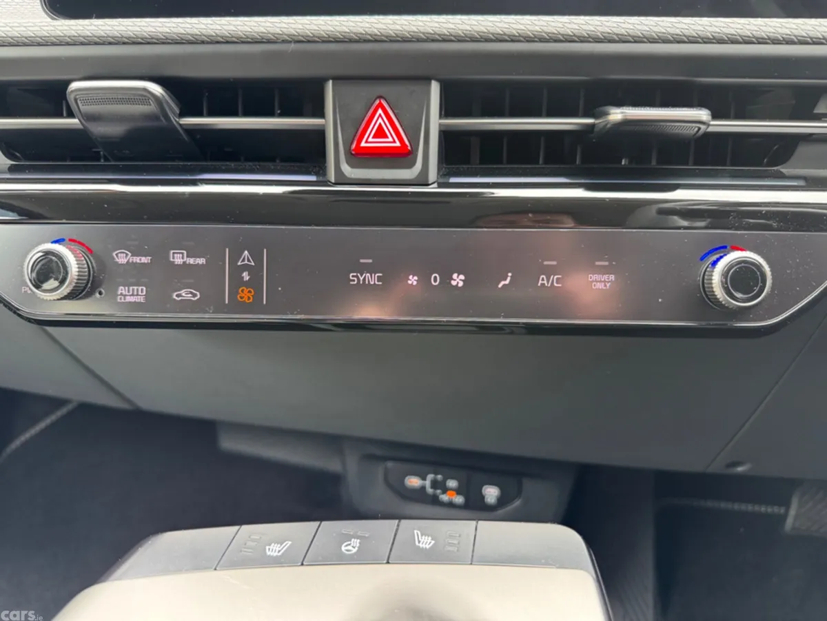 Kia EV6 Hatchback, Electric, 2025, Black