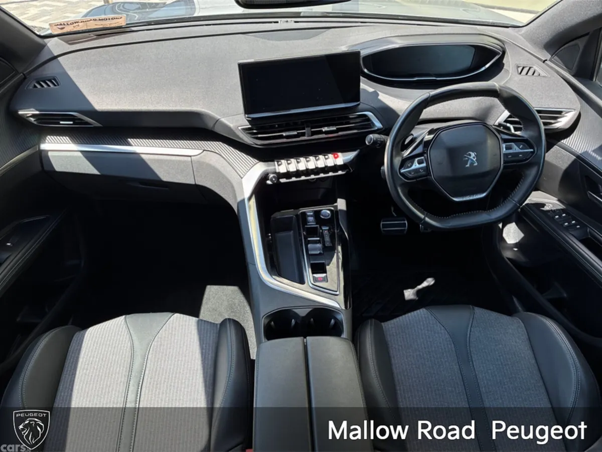 Peugeot 5008 SUV, Diesel, 2024, Grey