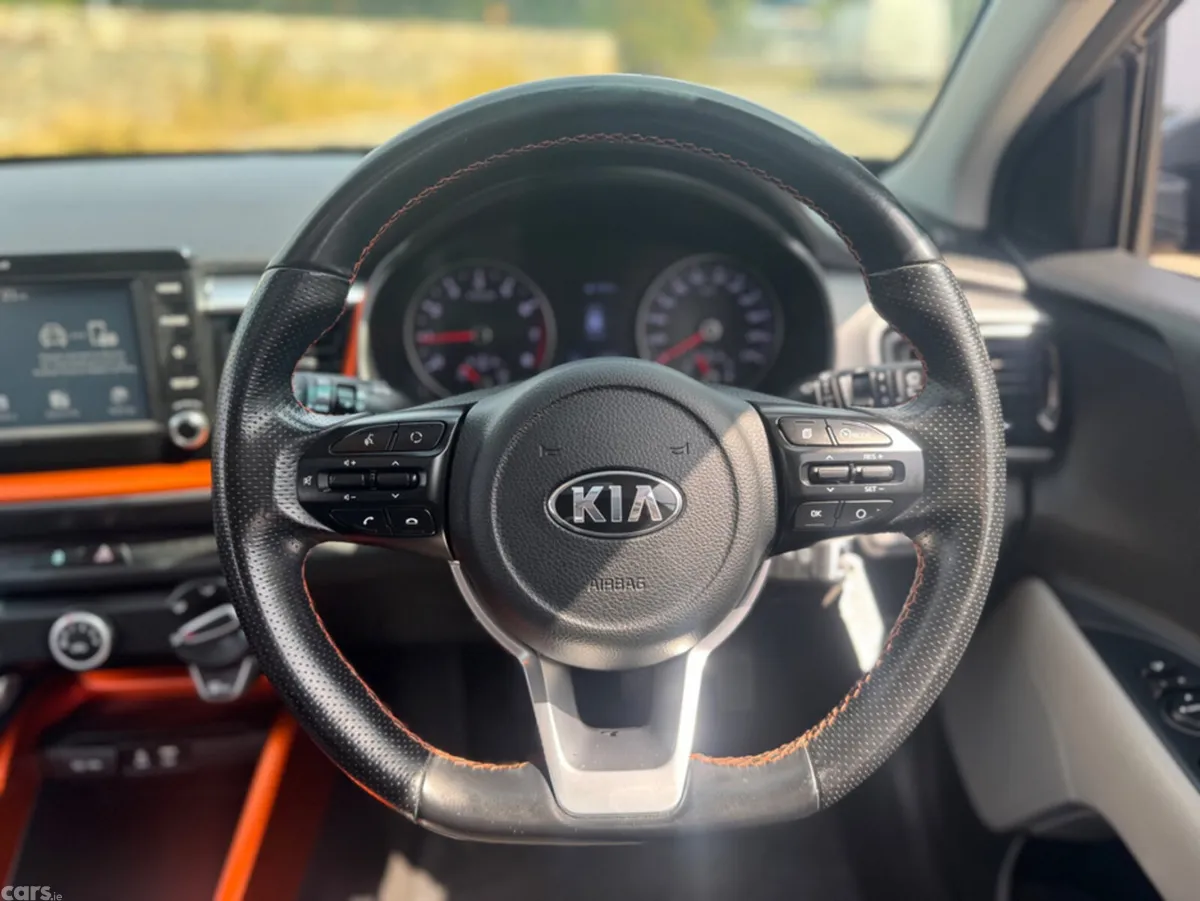 Kia Stonic SUV, Petrol, 2020, Grey