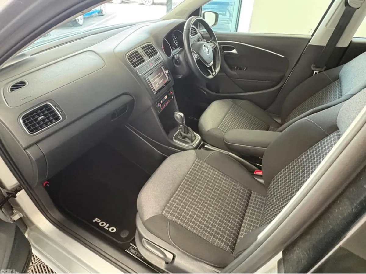 Volkswagen Polo Hatchback, Petrol, 2017, Silver
