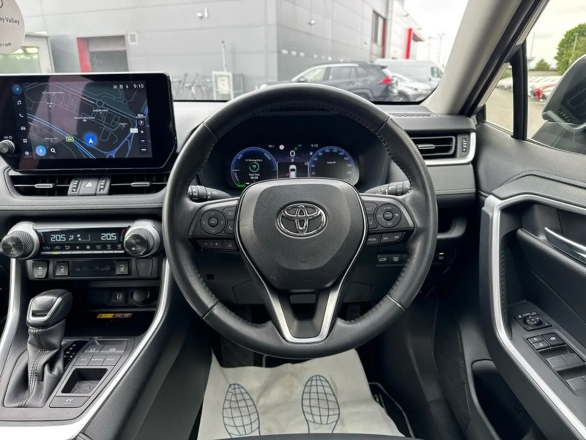 Toyota RAV4 SUV, Petrol Hybrid, 2024, Silver