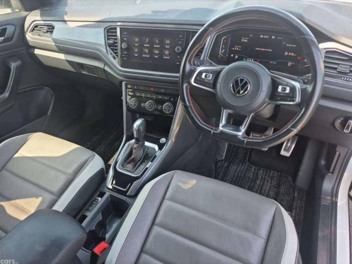 Volkswagen T-Roc SUV, Diesel, 2021, White