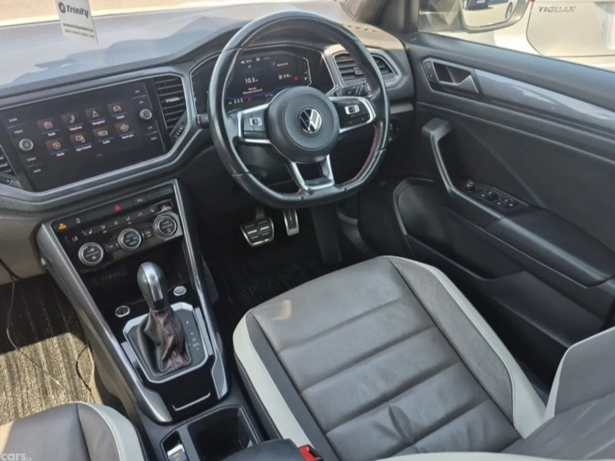 Volkswagen T-Roc SUV, Diesel, 2021, White