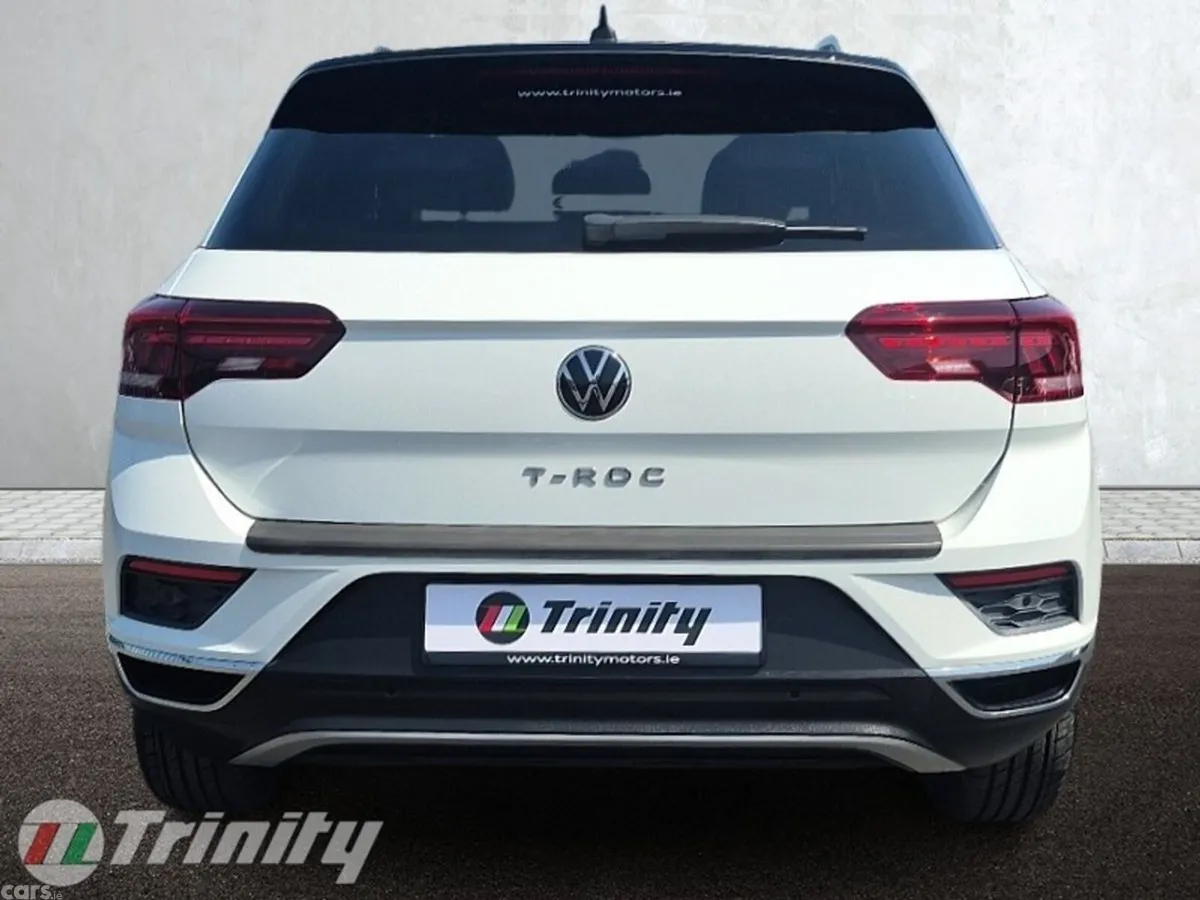 Volkswagen T-Roc SUV, Diesel, 2021, White