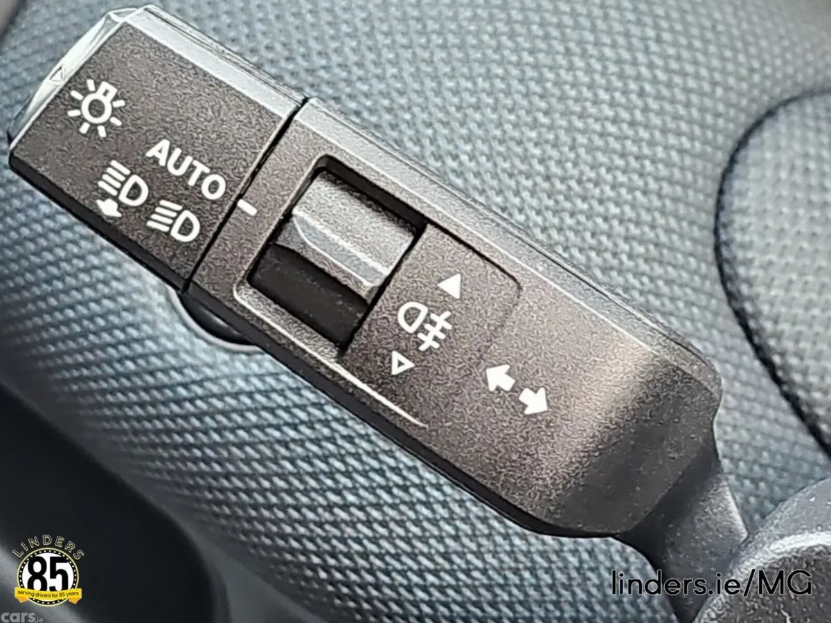 Citroen C5 Aircross SUV, Electric, 2026, Grey