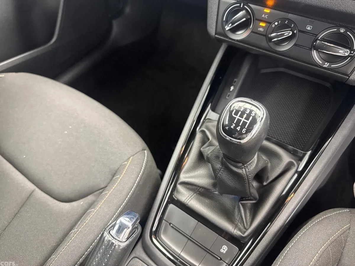Skoda Kamiq Hatchback, Petrol, 2024, Grey