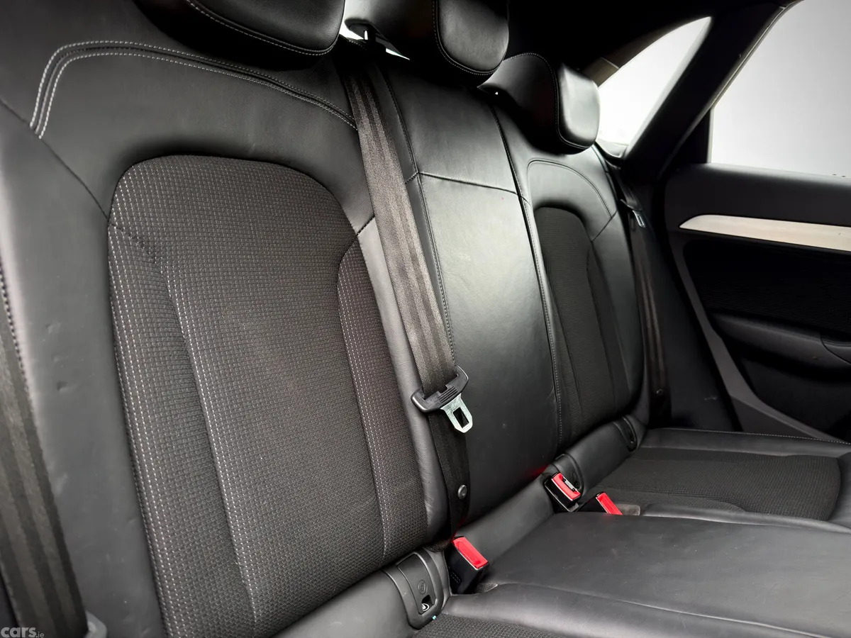 Audi Q3 SUV, Diesel, 2014, Grey