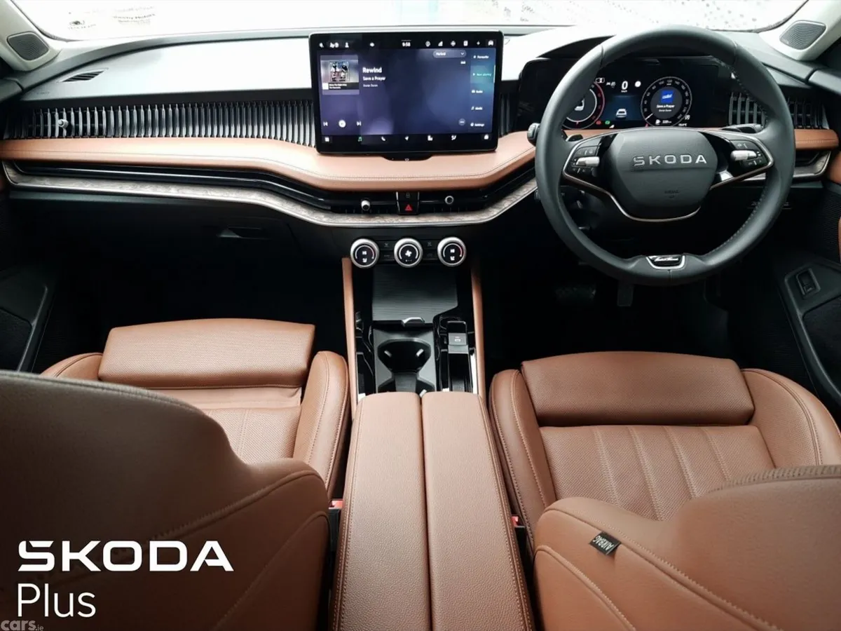 Skoda Superb Saloon, Diesel, 2025, Black
