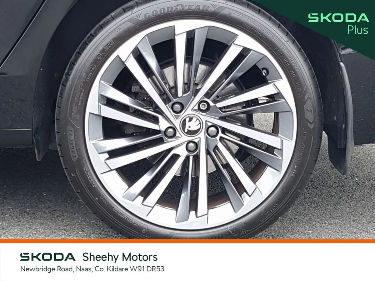 Skoda Superb Saloon, Diesel, 2025, Black