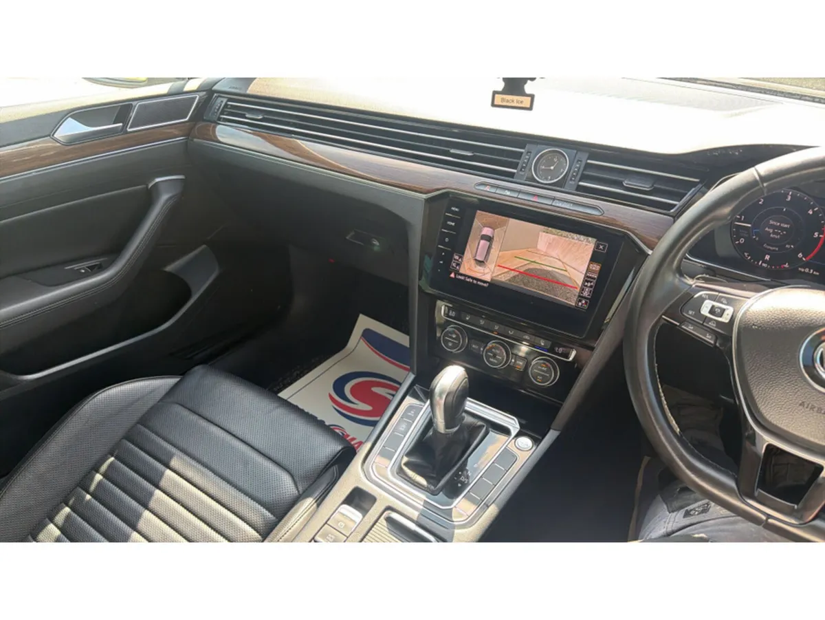 Volkswagen Passat Estate, Diesel, 2018, Grey