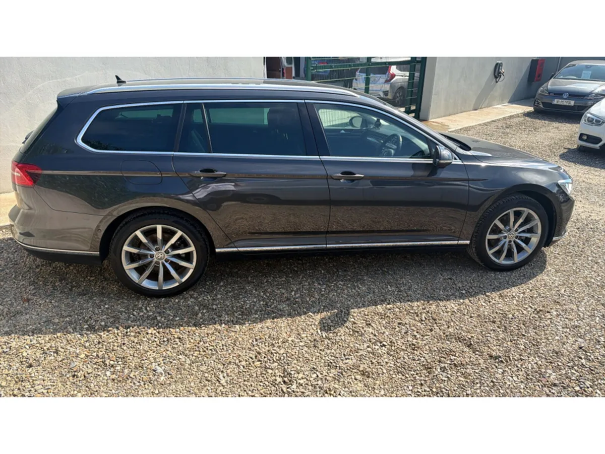Volkswagen Passat Estate, Diesel, 2018, Grey