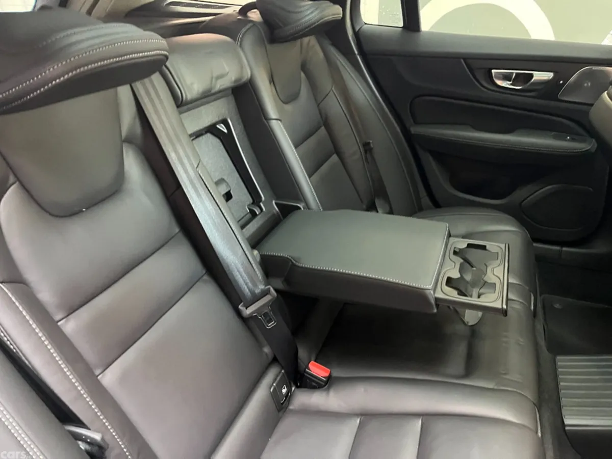 Volvo V60 Estate, Petrol Plug-in Hybrid, 2024, Black