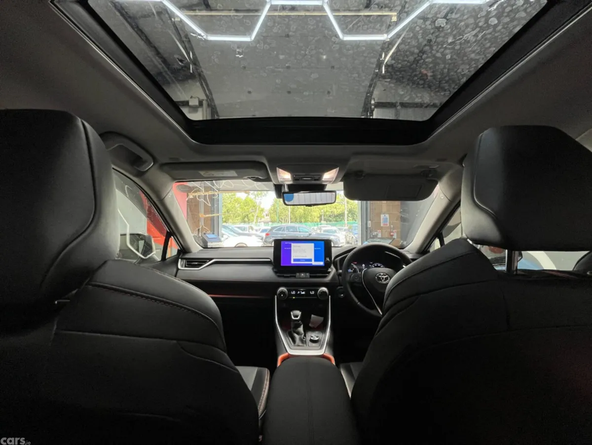 Toyota RAV4 SUV, Petrol Hybrid, 2025, Black