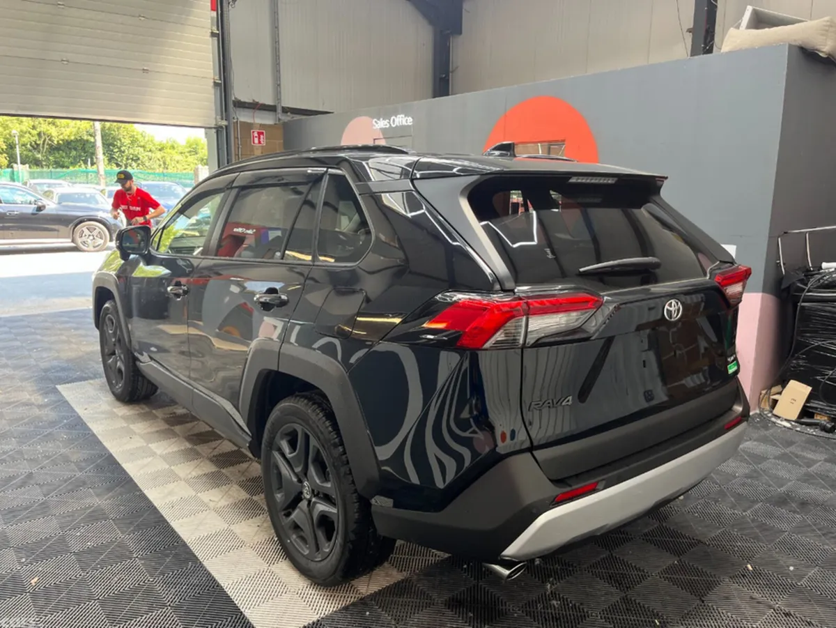 Toyota RAV4 SUV, Petrol Hybrid, 2025, Black