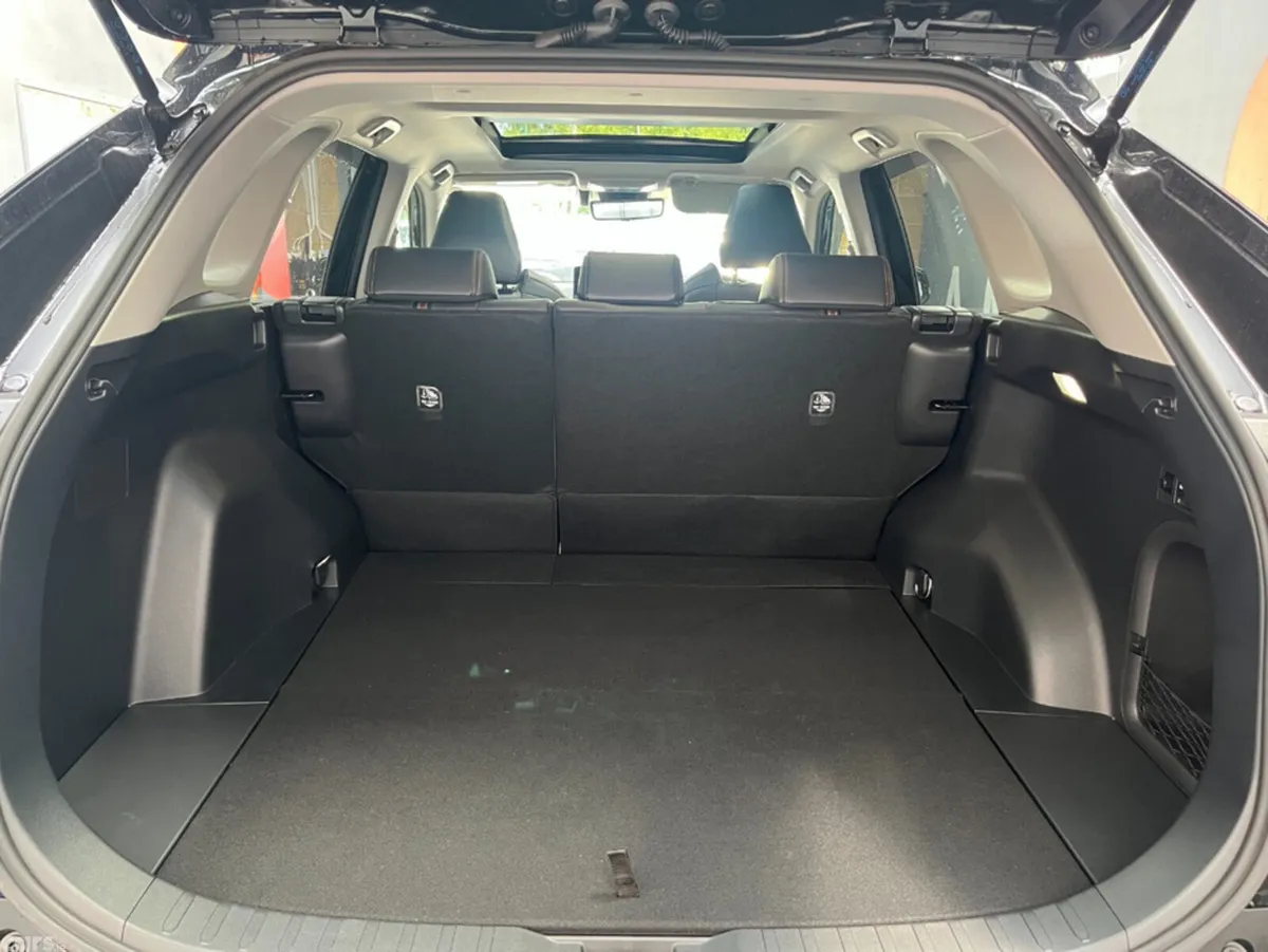 Toyota RAV4 SUV, Petrol Hybrid, 2025, Black