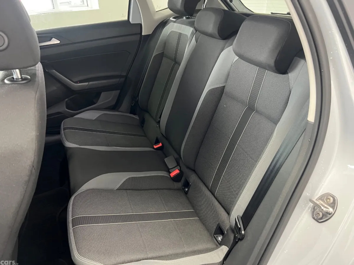 Volkswagen Polo Hatchback, Petrol, 2019, White