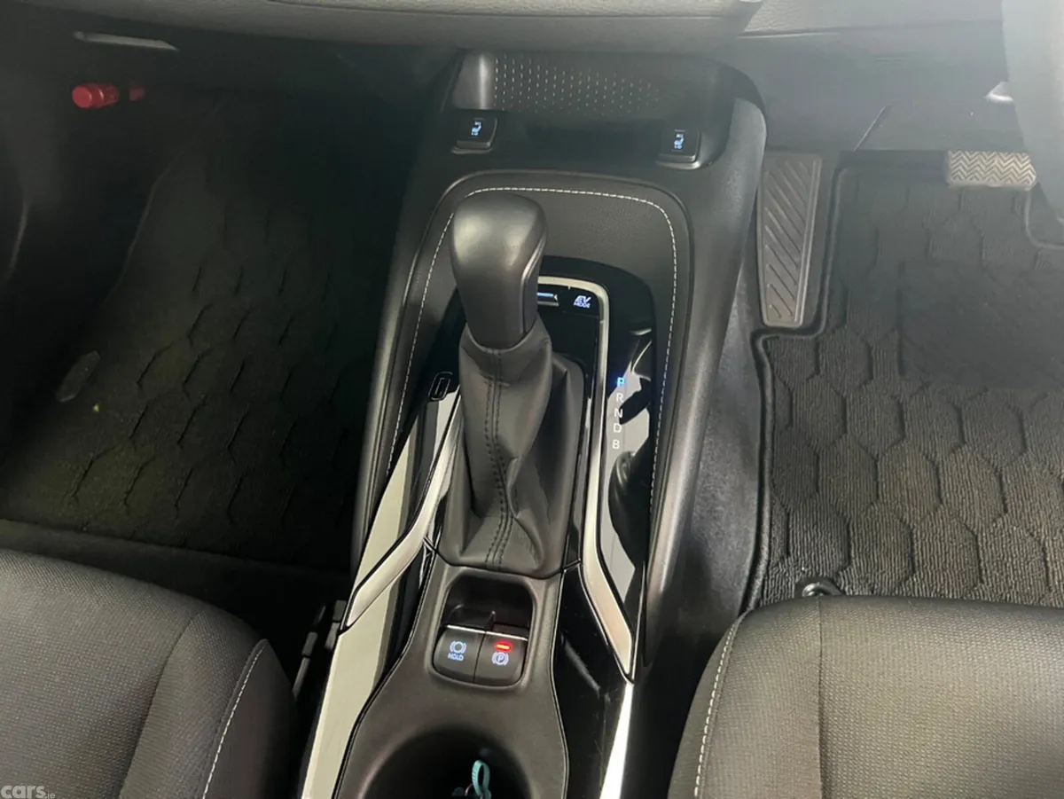 Toyota Corolla Hatchback, Petrol Hybrid, 2019, Red