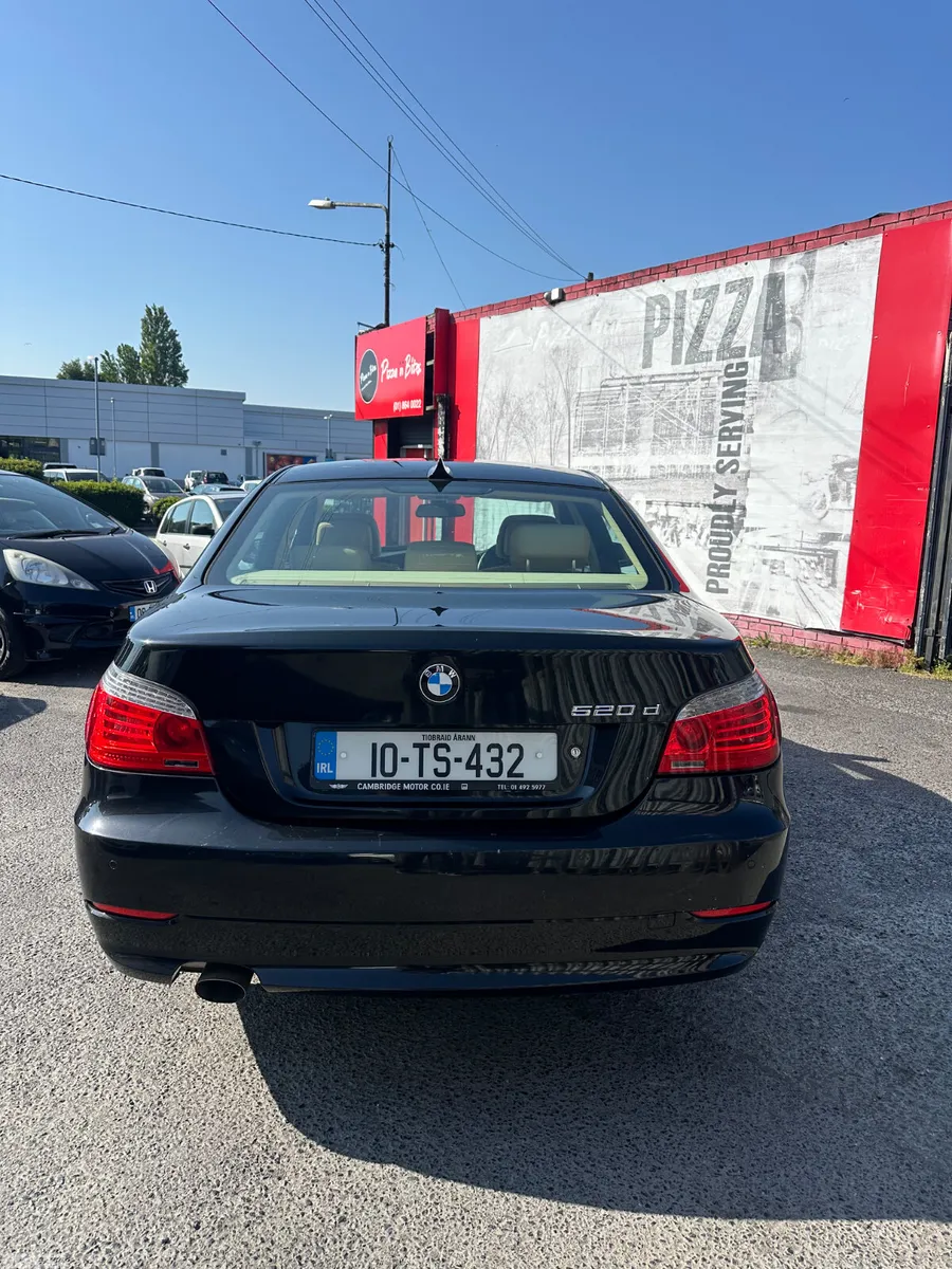 BMW 5-Series Saloon, Diesel, 2010, Black