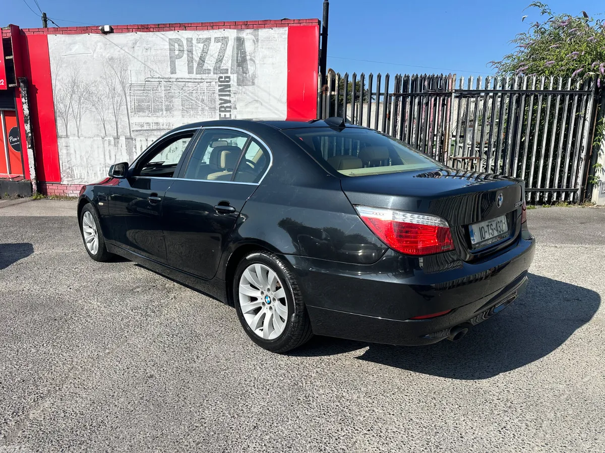 BMW 5-Series Saloon, Diesel, 2010, Black