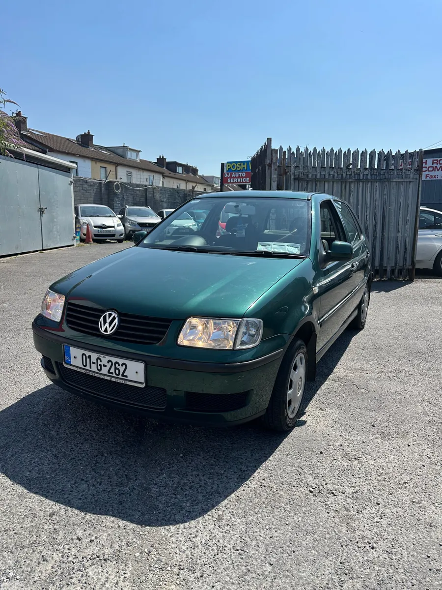 Volkswagen Polo Hatchback, Petrol, 2001, Green