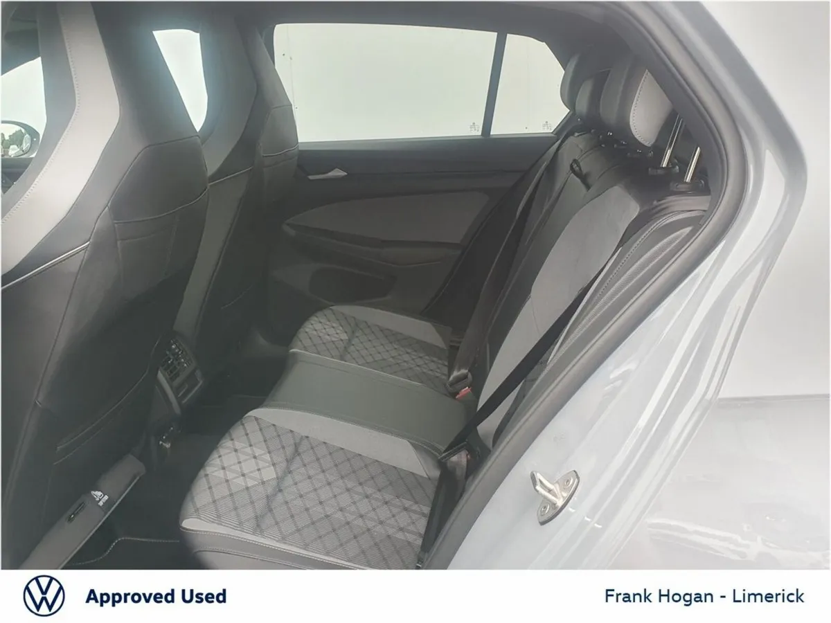 Volkswagen Golf Hatchback, Diesel, 2023, Grey