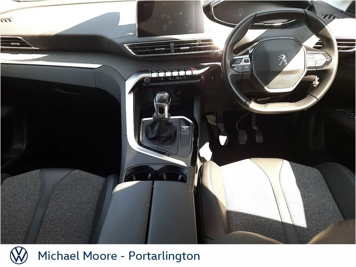 Peugeot 3008 MPV, Diesel, 2020, Black
