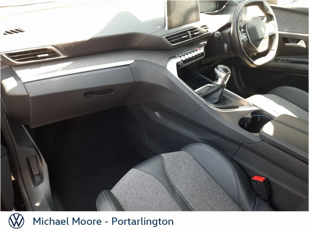 Peugeot 3008 MPV, Diesel, 2020, Black