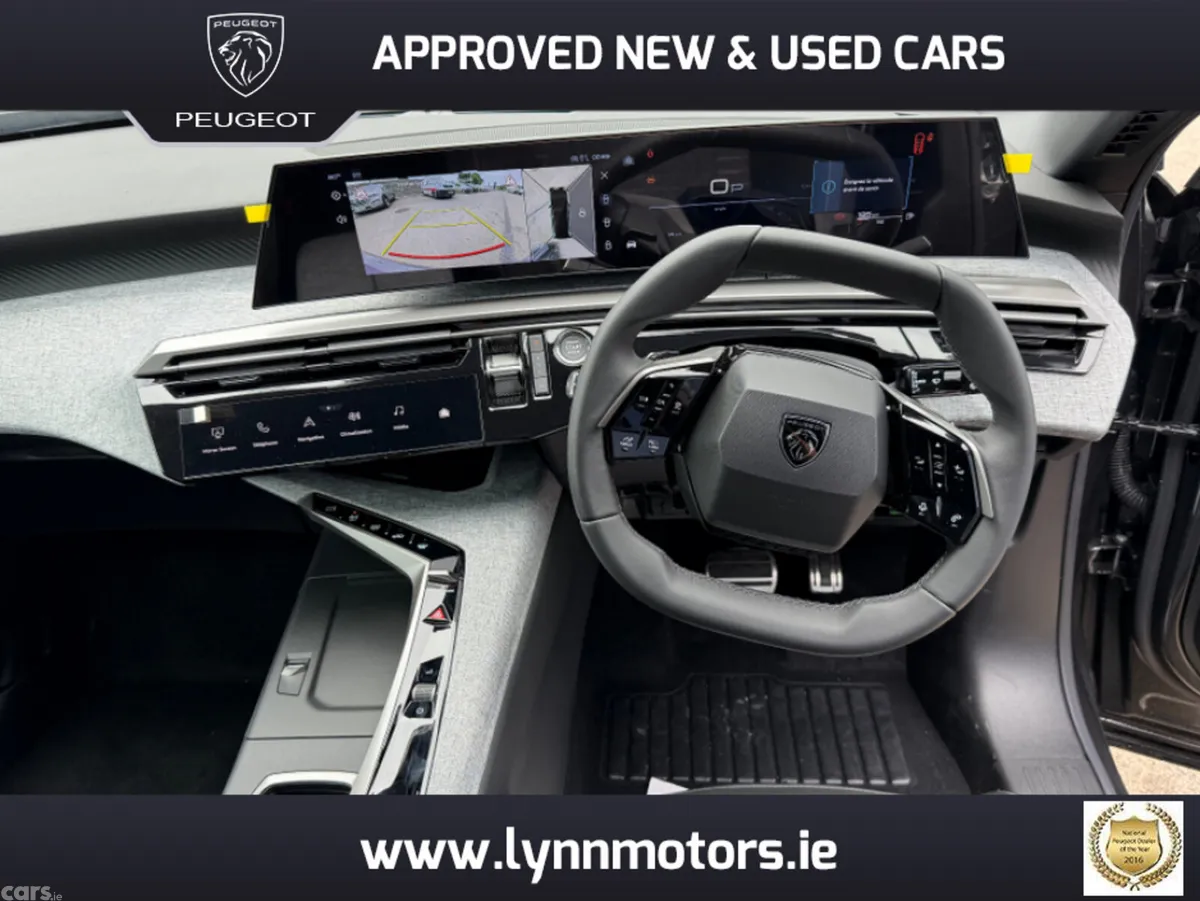 Peugeot 5008 MPV, Petrol, 2026, Grey