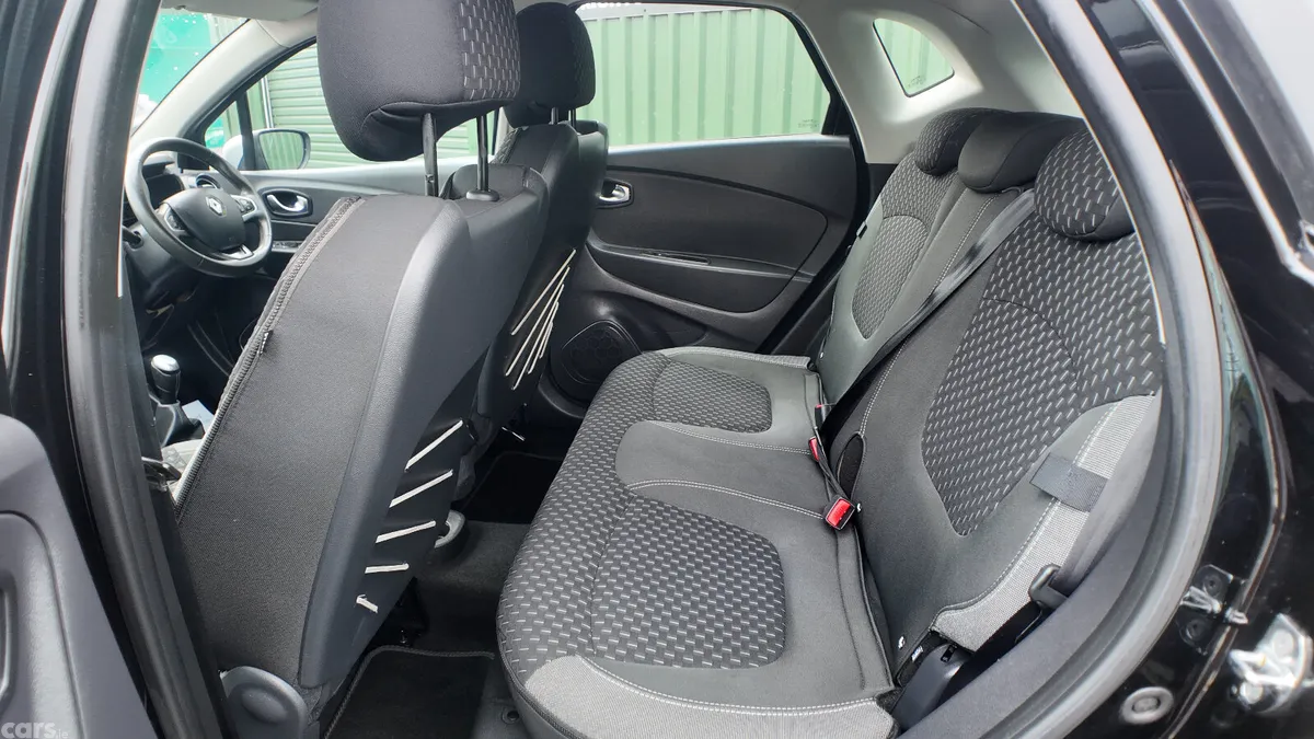 Renault Captur Hatchback, Diesel, 2018, Black