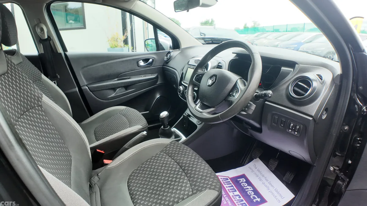 Renault Captur Hatchback, Diesel, 2018, Black