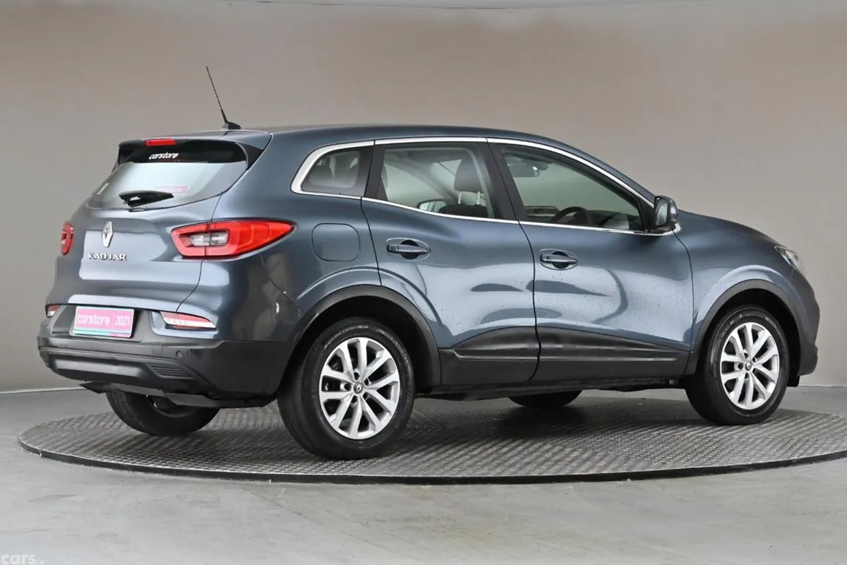 Renault Kadjar SUV, Diesel, 2021, Grey