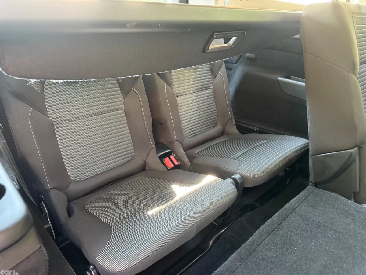 Renault Grand Scenic MPV, Diesel, 2019, Red