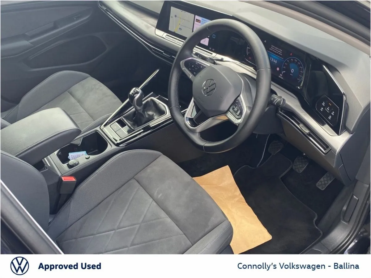 Volkswagen Golf Estate, Petrol, 2023, Black