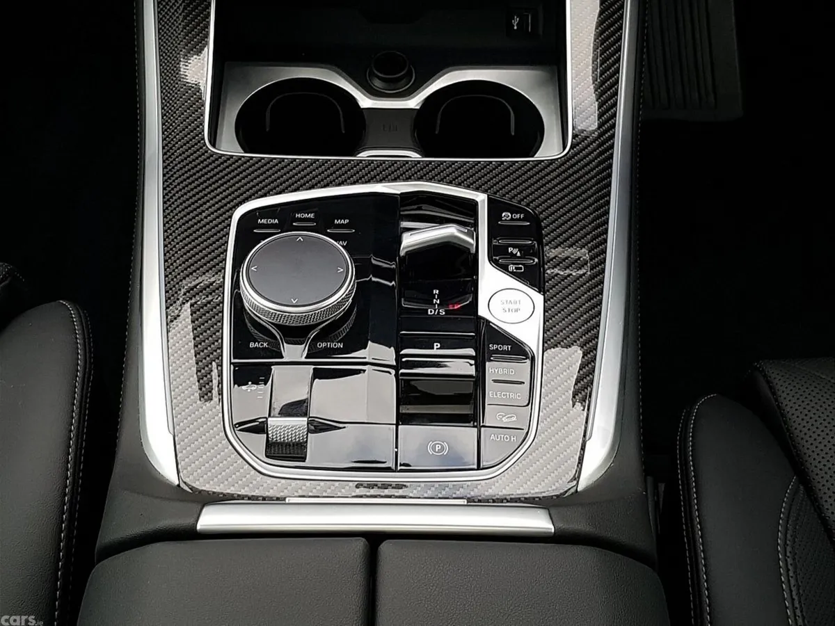 BMW X5 SUV, Petrol Plug-in Hybrid, 2024, Black
