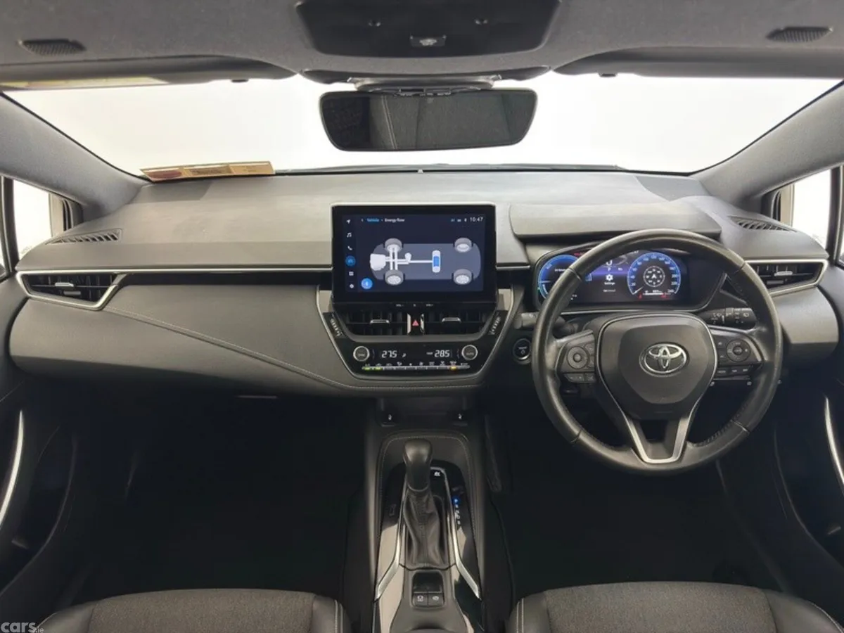 Toyota Corolla Hatchback, Petrol Hybrid, 2024, White