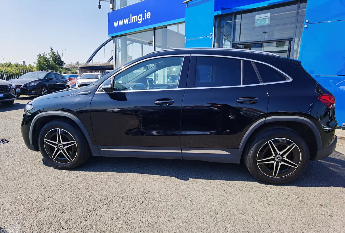 Mercedes-Benz EQA SUV, Electric, 2022, Black