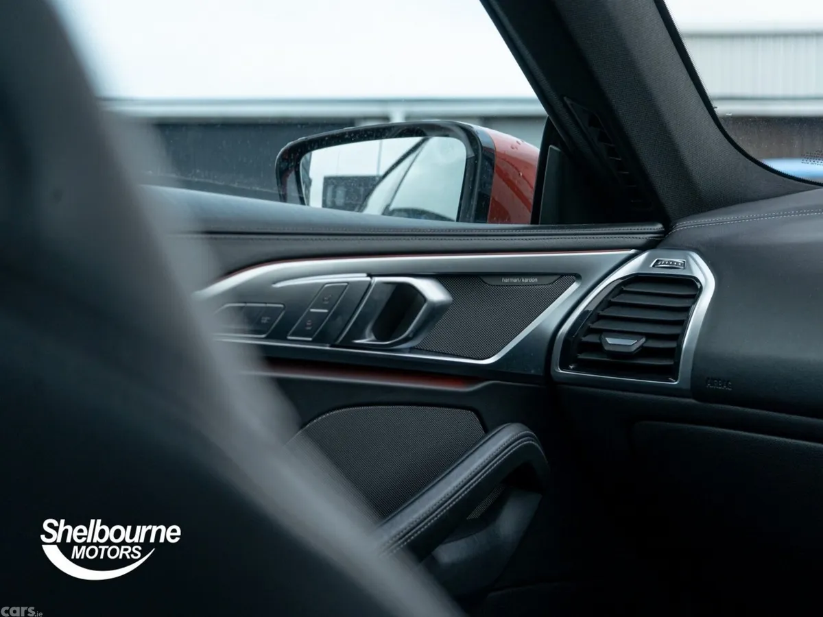 BMW 8-Series Coupe, Petrol, 2021, Orange