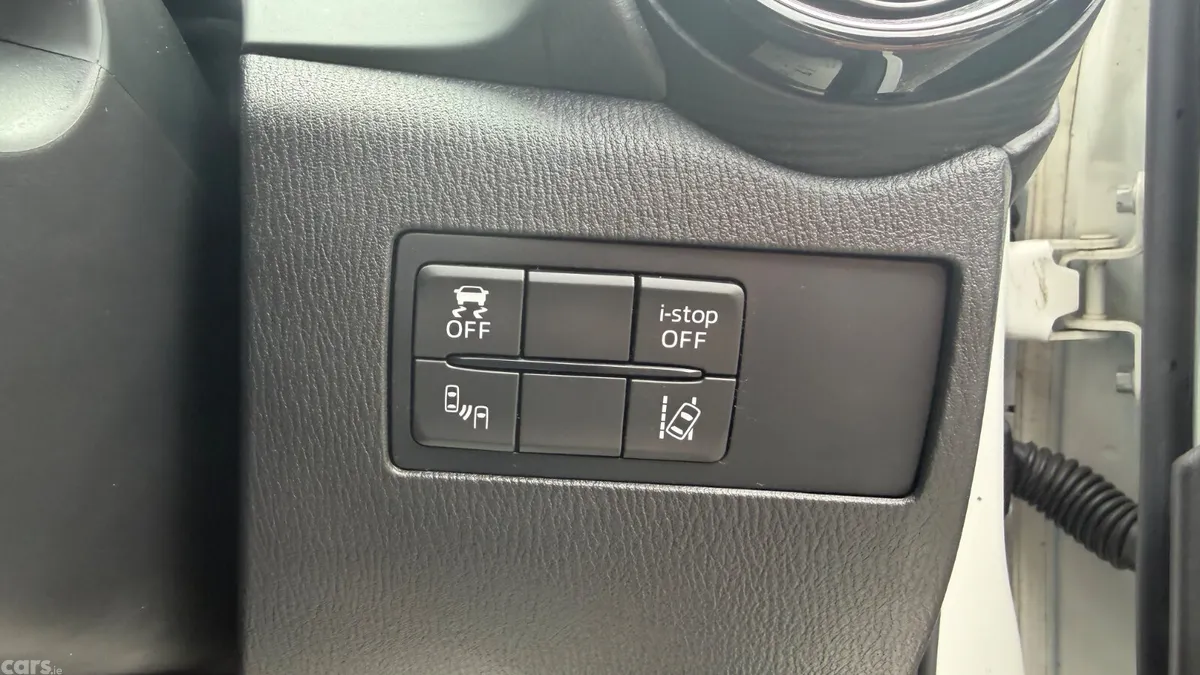 Mazda Demio Coupe, Diesel, 2015, White