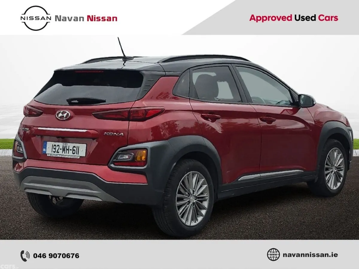 Hyundai KONA MPV, Petrol, 2019, Red