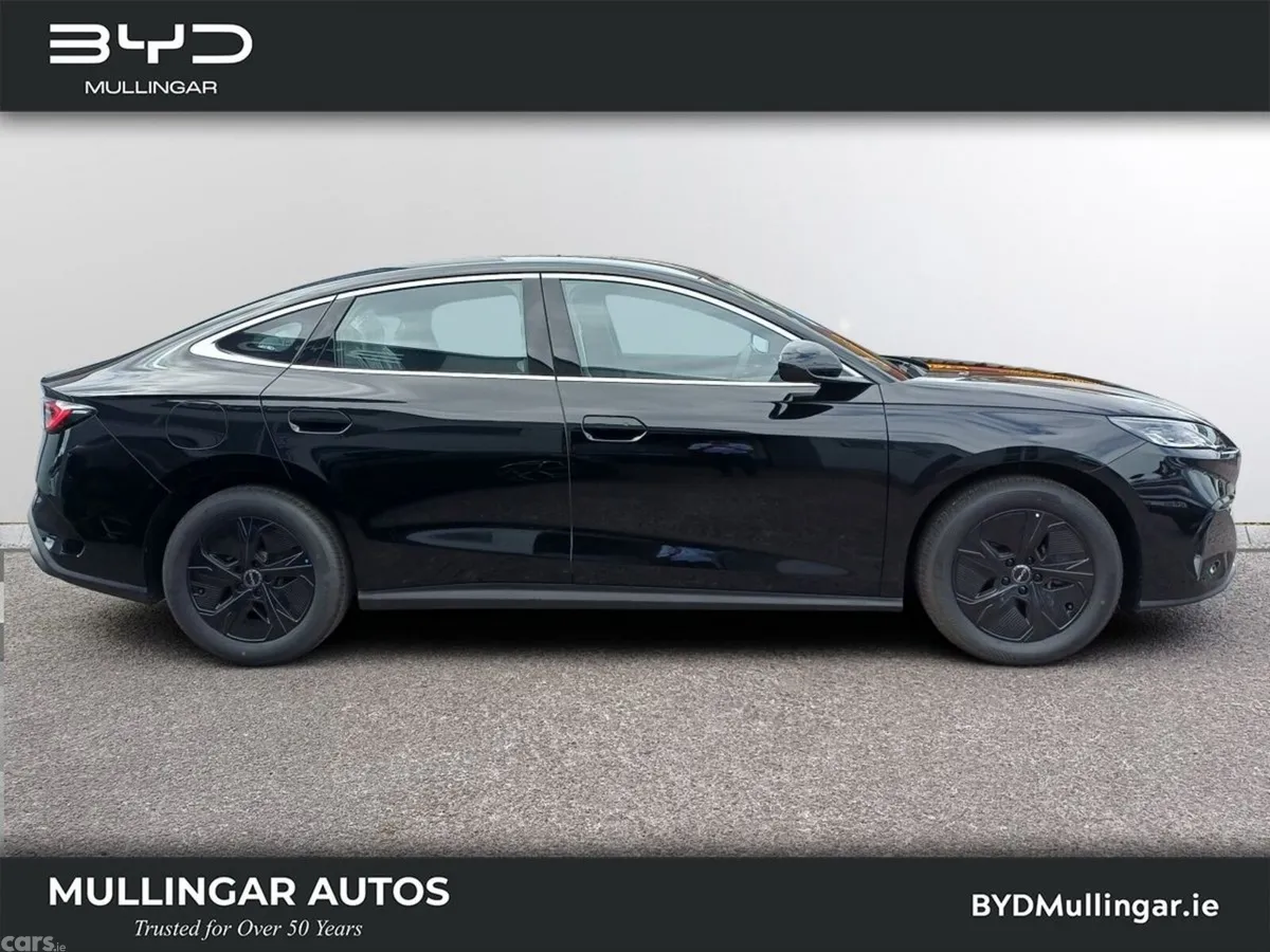 BYD Seal 6 Saloon, Petrol Plug-in Hybrid, 2027, Black