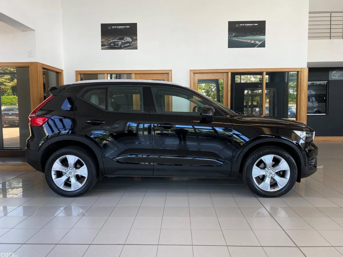 Volvo XC40 Estate, Diesel, 2020, Black