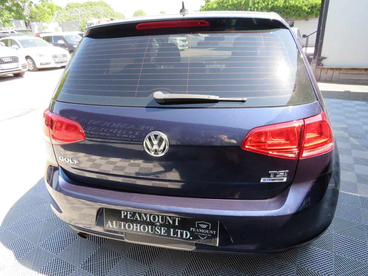 Volkswagen Golf Hatchback, Petrol, 2017, Blue