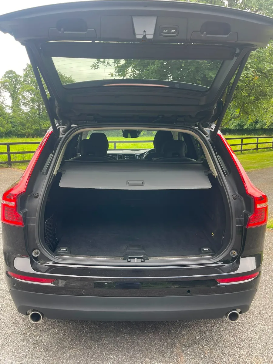 Volvo XC60 SUV, Diesel, 2019, Black
