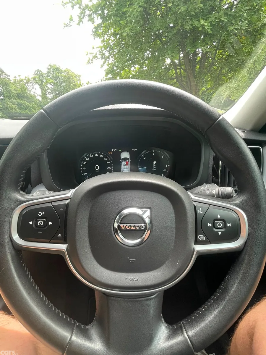 Volvo XC60 SUV, Diesel, 2019, Black