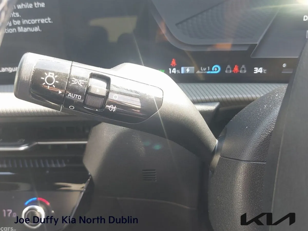 Kia EV6 MPV, Electric, 2022, Blue